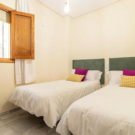 Allo Caballeros I Centro 2 Apartment *